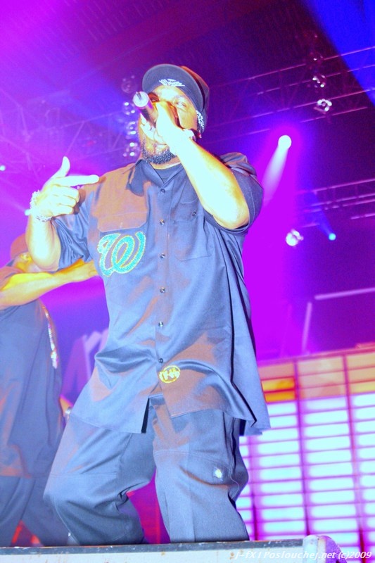 ice cube - 10.4.09